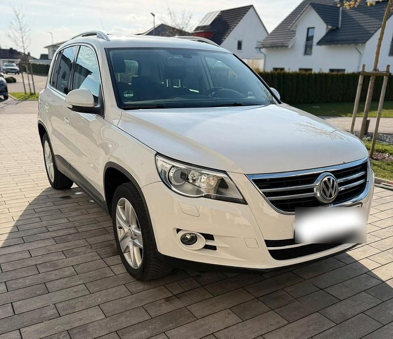 Gebraucht VW Tiguan 140 PS (102 kW) 2011 Weiß SUV