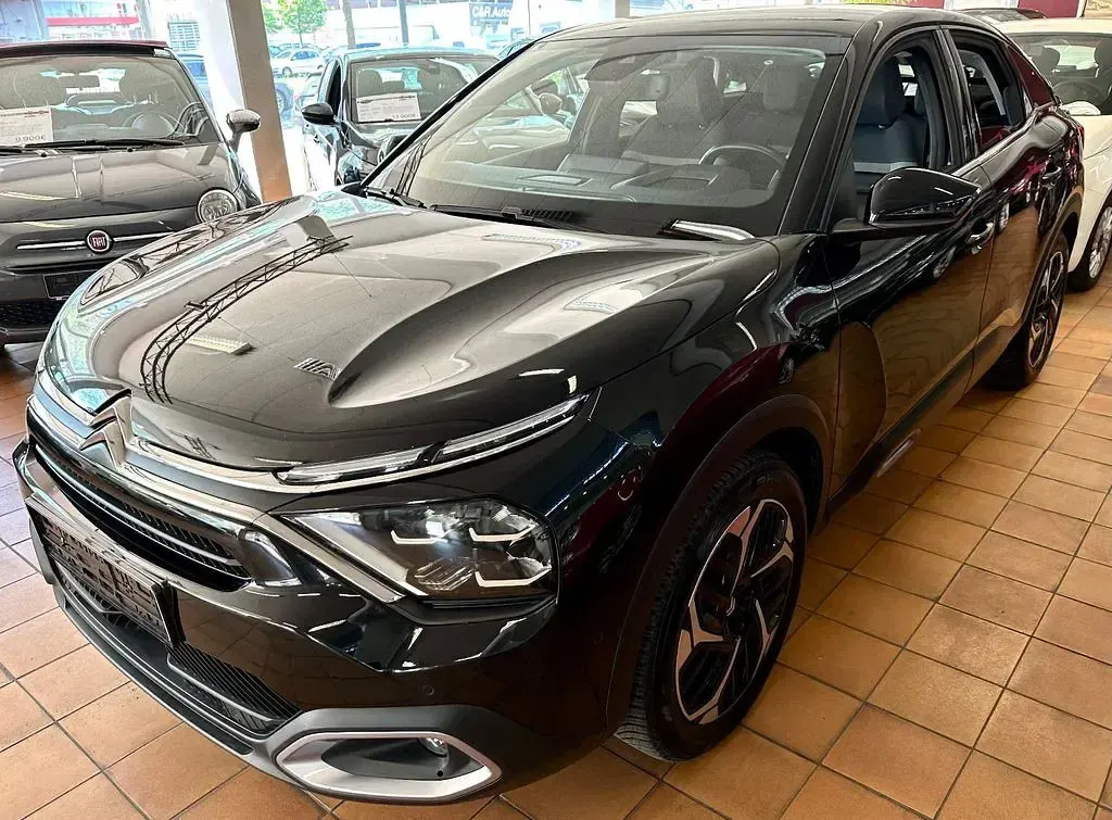 Gebraucht Citroën C4 131 PS (96 kW) 2023 Schwarz SUV