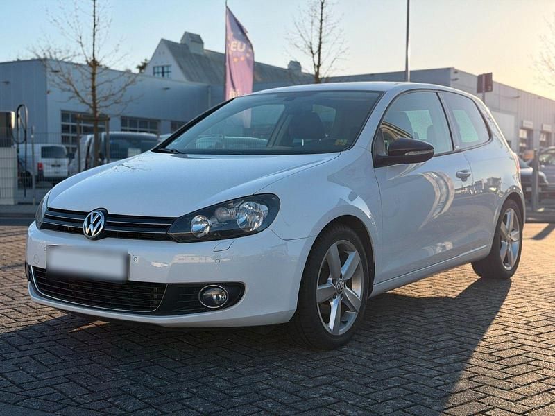 Gebraucht VW Golf VII Style 86 PS (63 kW) 2012 Weiß Limousine
