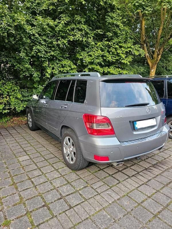 Grau Gebraucht 2012 Mercedes GLK220 SUV | 10.400 € (Superpreis) - Bild 1/4