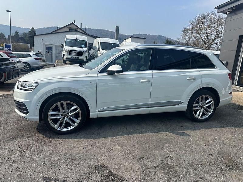 Gebraucht Audi Q7 S-Line 272 PS (200 kW) 2016 Carraraweiß SUV