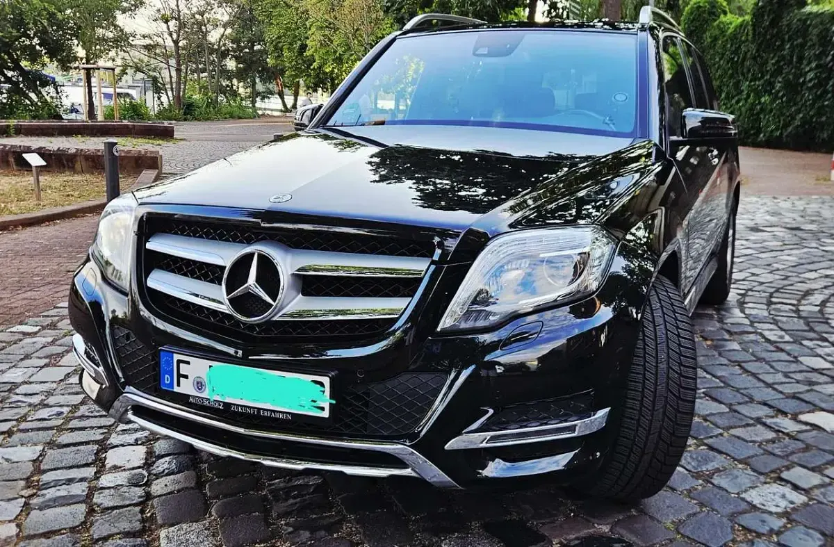 Gebraucht Mercedes GLK250 204 PS (150 kW) 2010 SUV