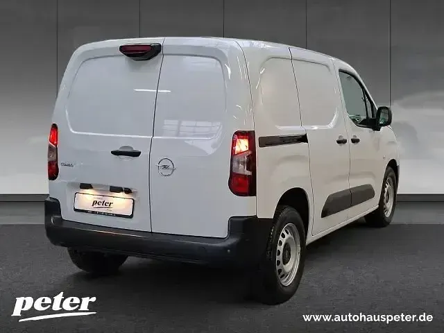 Nowe Opel Combo 102 KM (75 kW) 2026 Biały Minivan