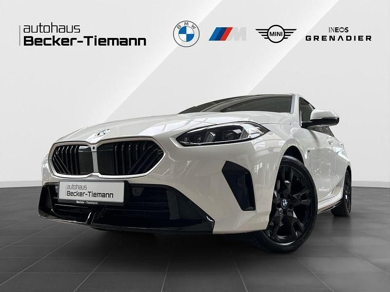 Weiß Gebraucht 2024 BMW 120 M Sport Kleinwagen | 34.998 € (Fairer Preis) - Bild 1/4