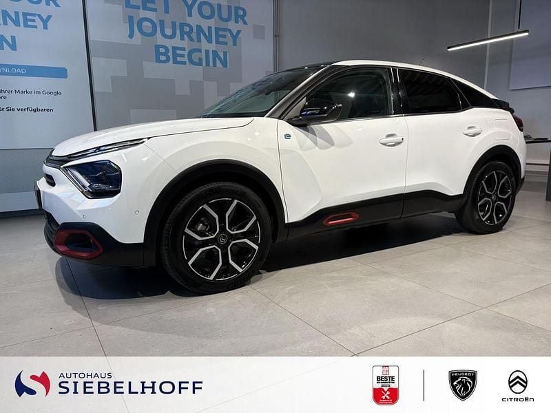 Weiß Gebraucht 2022 Citroën e-C4 Shine Limousine | 16.400 € (Guter Preis) - Bild 1/4