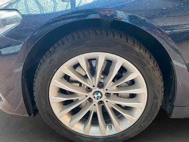 Gebraucht BMW 530 Luxury Line 252 PS (185 kW) 2018 Blau Limousine