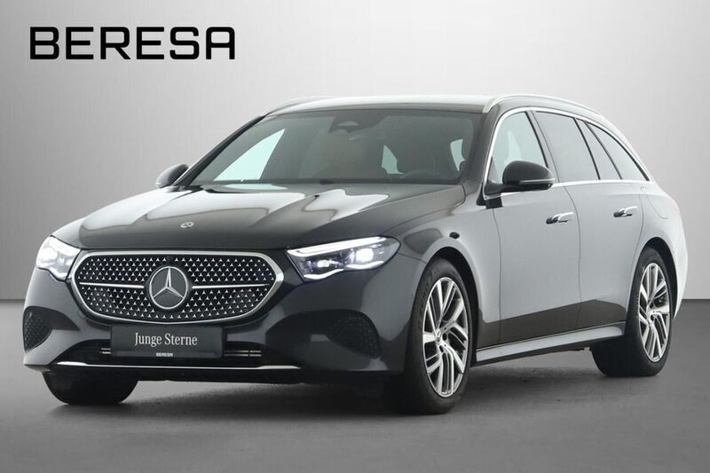 Grau Gebraucht 2024 Mercedes E300 Avantgarde Kombi | 51.990 € (Fairer Preis) - Bild 1/4