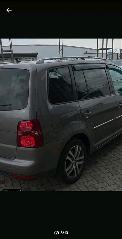 Gebraucht VW Touran 140 PS (102 kW) 2010 Grau Van / Kleinbus