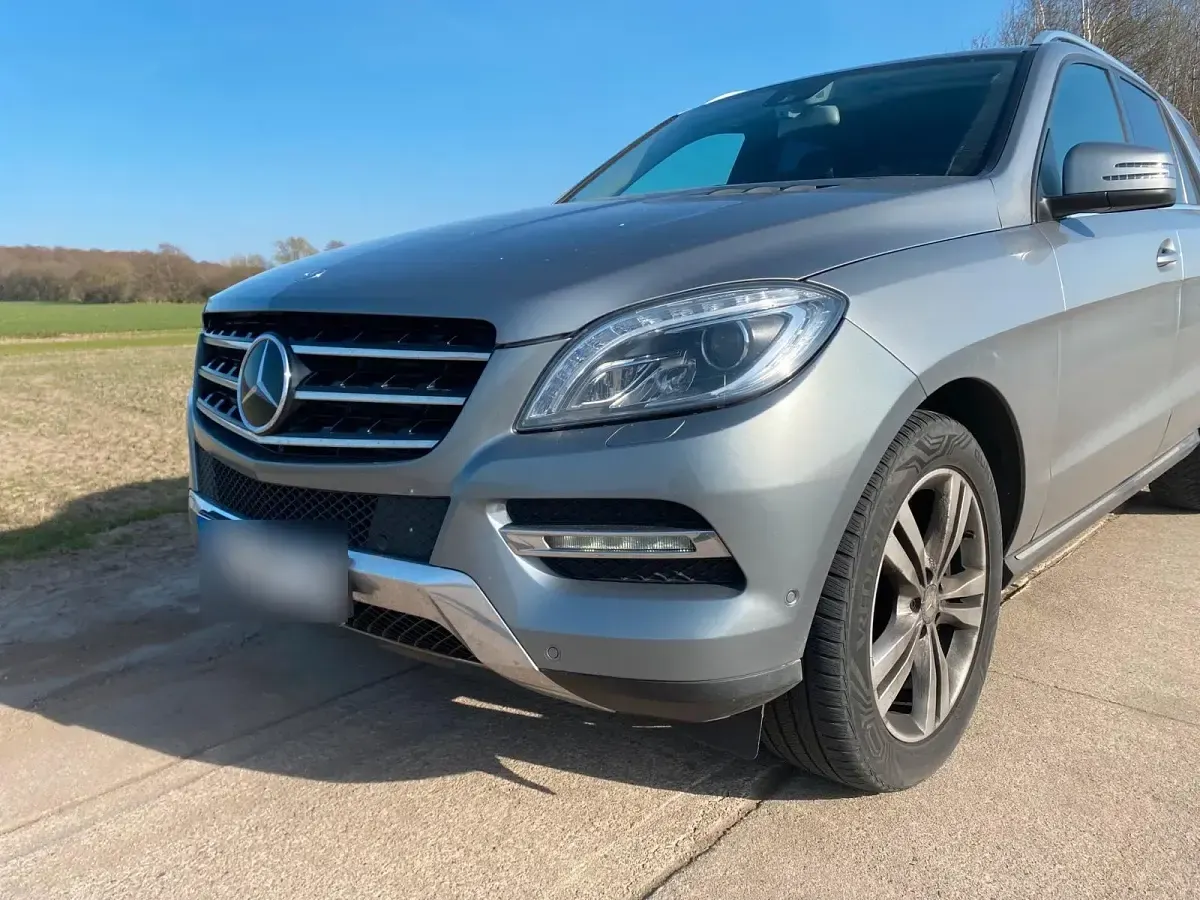 Gebraucht Mercedes ML350 258 PS (189 kW) 2014 Silber SUV