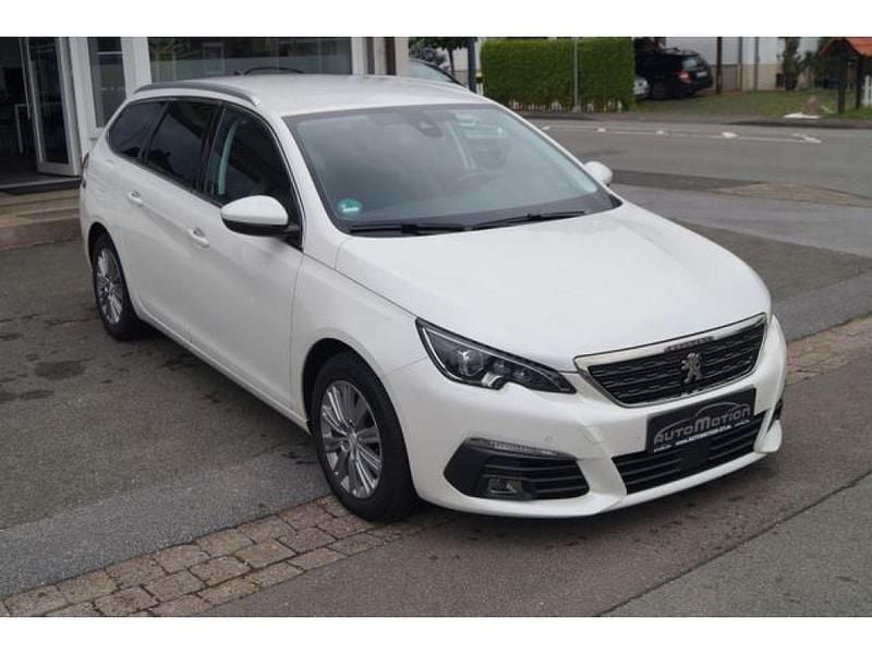Second-hand Peugeot 308 131 CP (96 kW) 2021 Alb Break