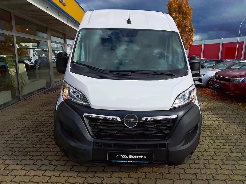 Gebraucht Opel Movano Edition 140 PS (102 kW) 2024 Lackierung weiss icy/typ aussenverkleidung spiegel flach standard Van