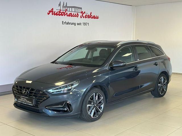 Amazon grey (metallic) Gebraucht 2021 Hyundai i30 Prime Kombi | 18.900 € (Fairer Preis) - Bild 1/4