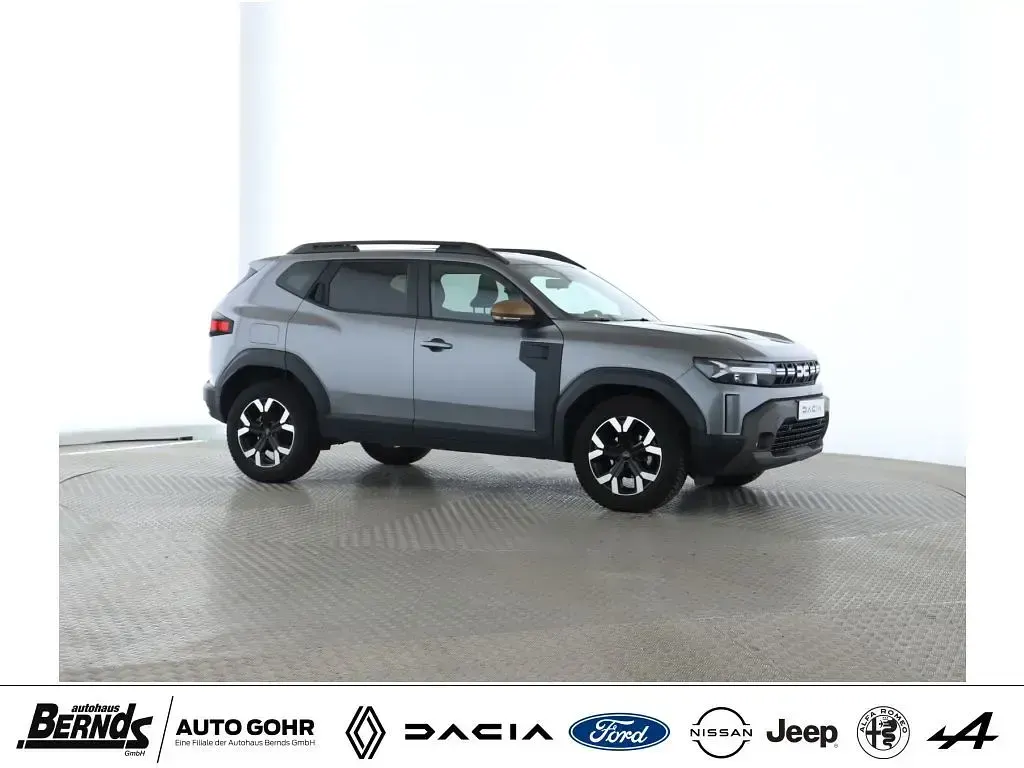 Gebraucht Dacia Duster Extreme 131 PS (96 kW) 2025 Dolomitgrau metallic (kqg) SUV