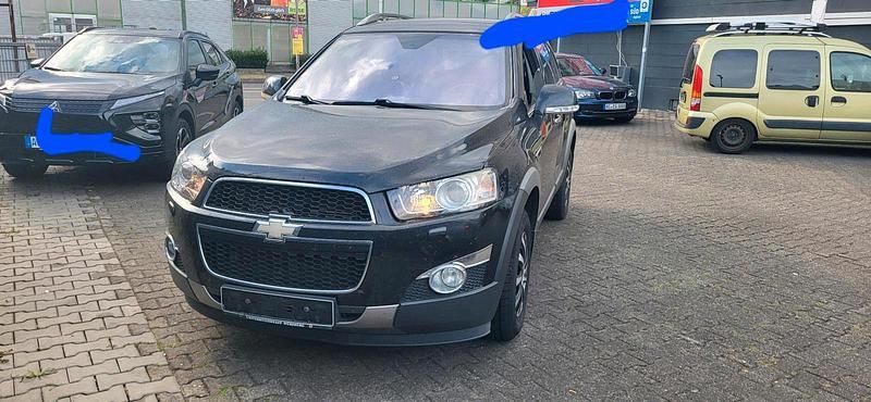 Schwarz Gebraucht 2012 Chevrolet Captiva SUV | 2.900 € (Superpreis) - Bild 1/4