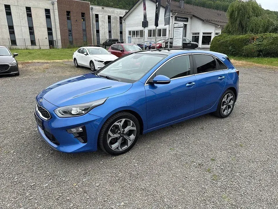Gebraucht Kia Ceed Platinum Edition 136 PS (100 kW) 2019 Blau Kleinwagen
