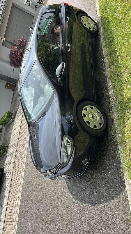 Schwarz Gebraucht 2009 VW Golf VI Kleinwagen | 2.500 € - Bild 1/4