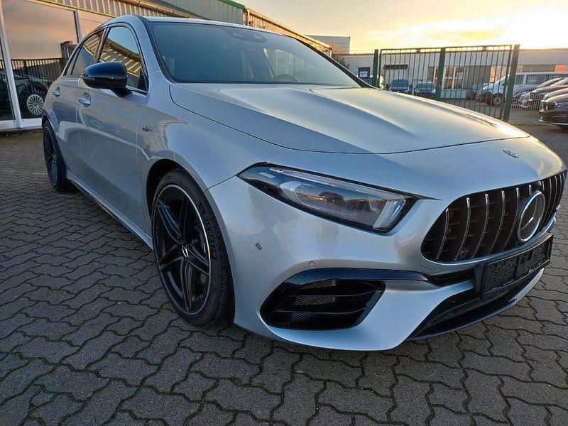 Iridiumsilber metalliclack Gebraucht 2022 Mercedes A45 AMG AMG Limousine | 45.599 € (Guter Preis) - Bild 1/4