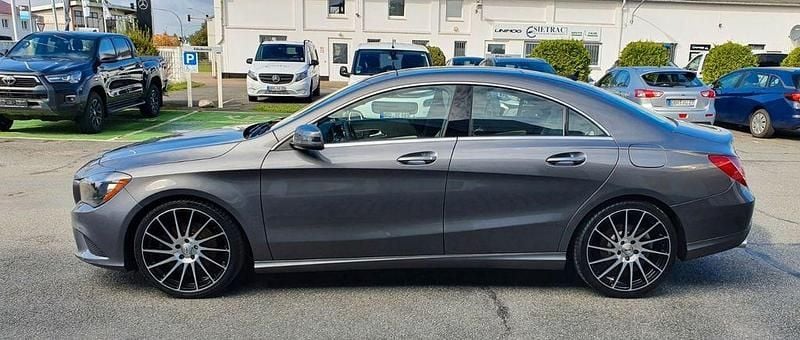 Gebraucht Mercedes CLA250 211 PS (155 kW) 2017 Grau Limousine