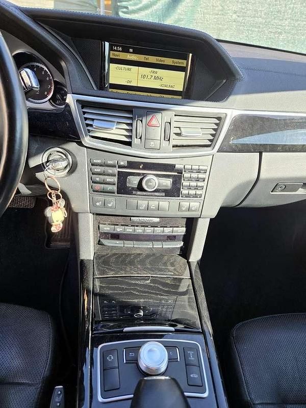 Gebraucht Mercedes E350 280 PS (205 kW) 2011 Silber Kombi