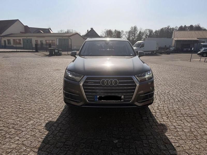 Gebraucht Audi Q7 Sport 272 PS (200 kW) 2016 Braun SUV