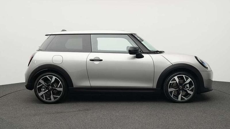 Gebraucht Mini Cooper Classic 156 PS (114 kW) 2024 Grau Kleinwagen
