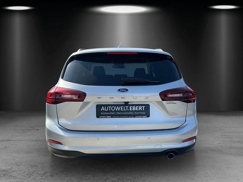 Używany Ford Focus Titanium X 116 KM (85 kW) 2023 Srebrny Kombi