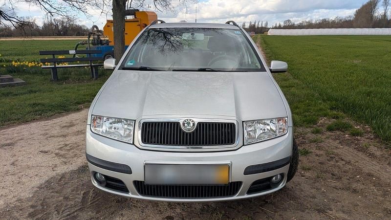 Gebraucht Skoda Fabia 75 PS (55 kW) 2005 Silber Kombi
