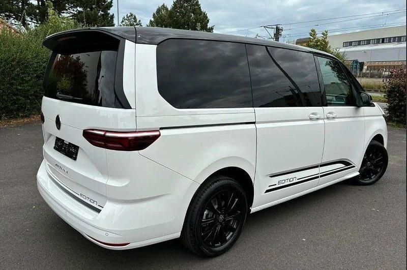 Gebraucht VW Multivan 150 PS (110 kW) 2024 Weiß Van