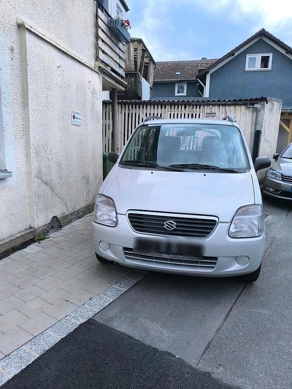 Silber Gebraucht 2000 Suzuki Wagon R+ Kombi | 2.500 € (Teuer) - Bild 1/4