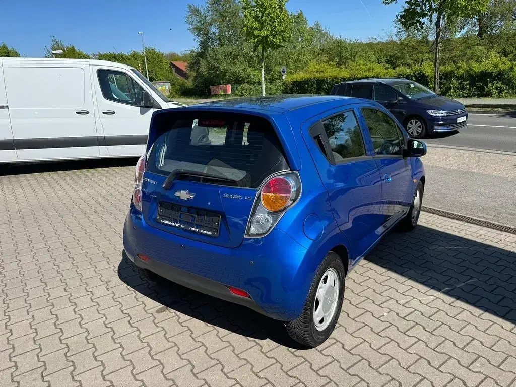 Gebraucht Chevrolet Spark LS 68 PS (50 kW) 2010 Blau Kleinwagen