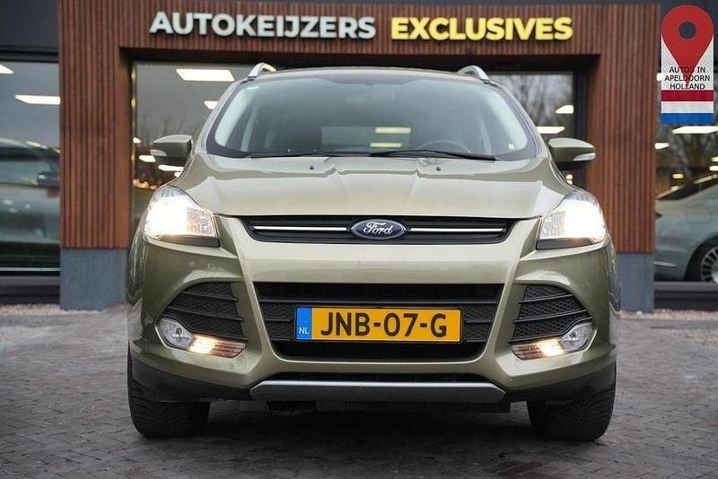 Gebraucht Ford Kuga 182 PS (133 kW) 2014 Grün SUV