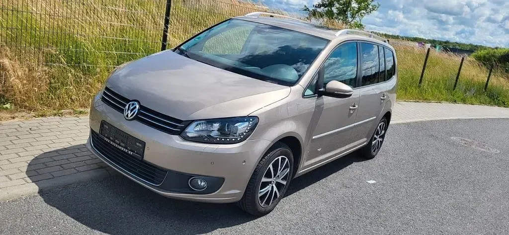 Gebraucht VW Touran Cup 140 PS (102 kW) 2015 Grau Van / Kleinbus
