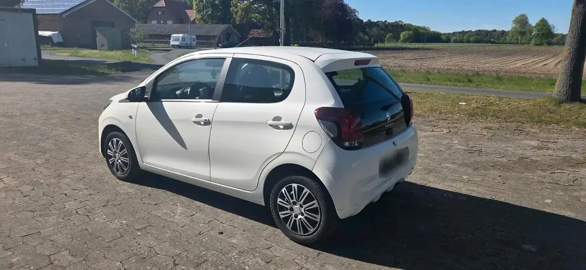 Gebraucht Peugeot 108 72 PS (52 kW) 2020 Weiß Kleinwagen