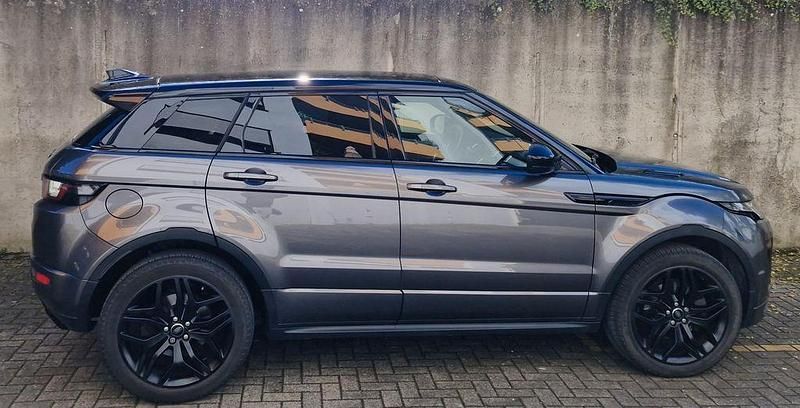 Grau Gebraucht 2018 Land Rover Range Rover evoque HSE Dynamic SUV | 22.600 € (Guter Preis) - Bild 1/4