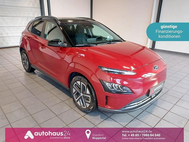 Rot Gebraucht 2023 Hyundai Kona Prime SUV | 27.990 € (Teuer) - Bild 1/4