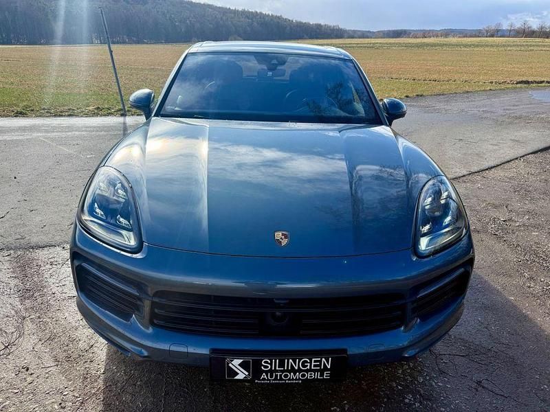 Gebraucht Porsche Cayenne 441 PS (324 kW) 2019 Blau SUV