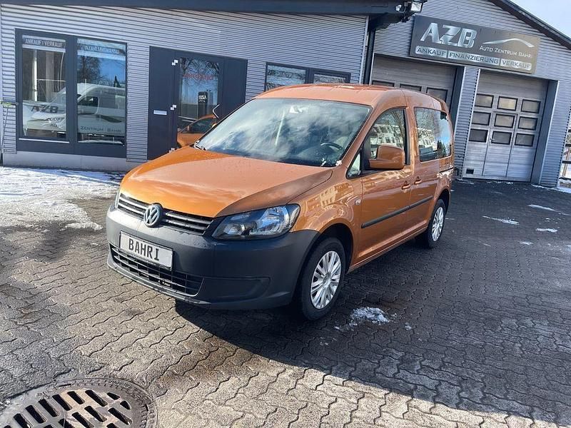 Gebraucht VW Caddy Trendline 86 PS (63 kW) 2015 Orange Van / Kleinbus