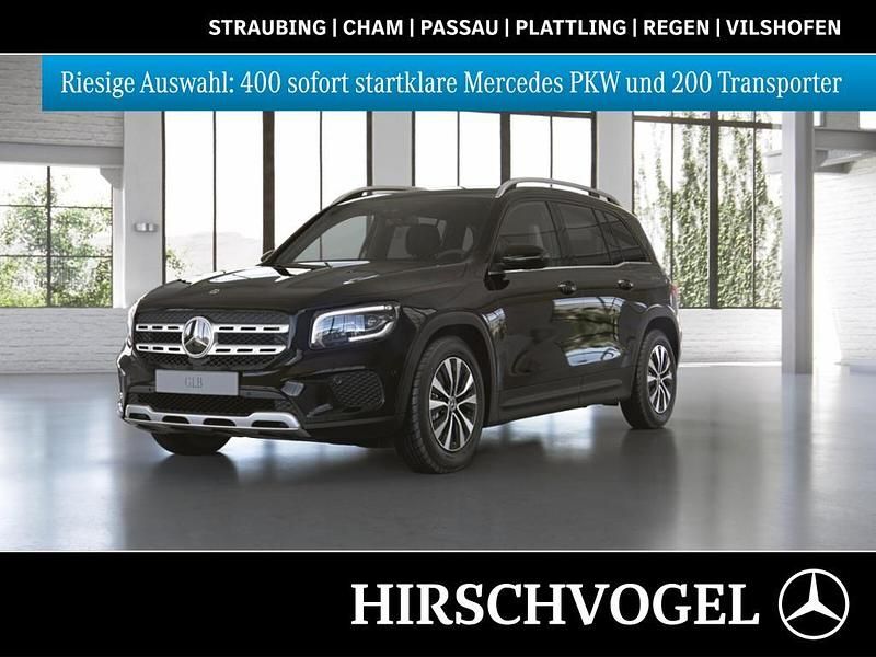 Unilack nachtschwarz Gebraucht 2022 Mercedes GLB220 Style SUV | 35.420 € (Fairer Preis) - Bild 1/4