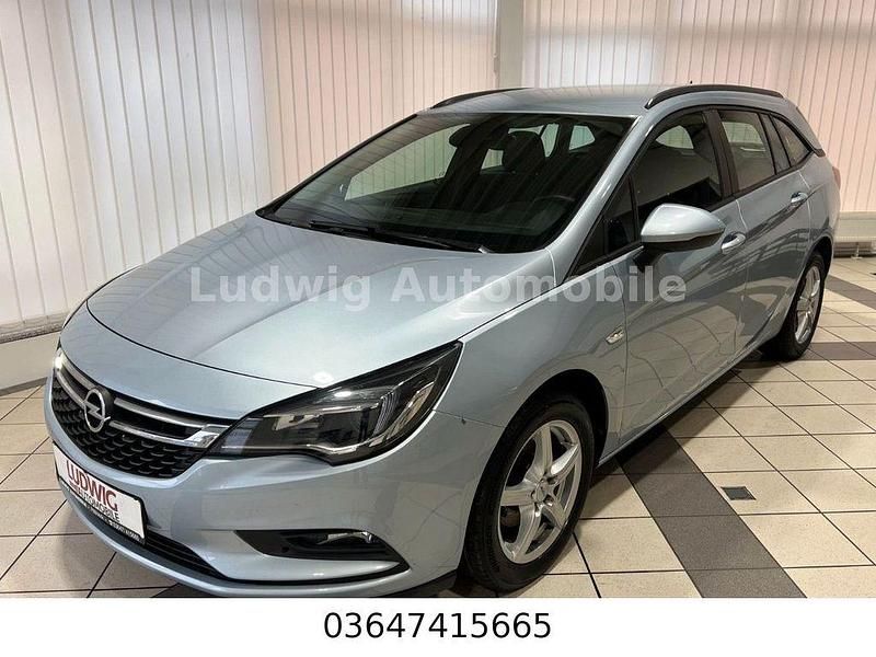Gebraucht Opel Astra Edition 110 PS (80 kW) 2018 Silber Kombi