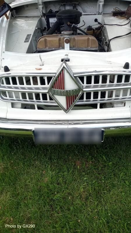 Weiß Gebraucht 1954 Borgward Isabella Limousine | 13.500 € - Bild 1/4