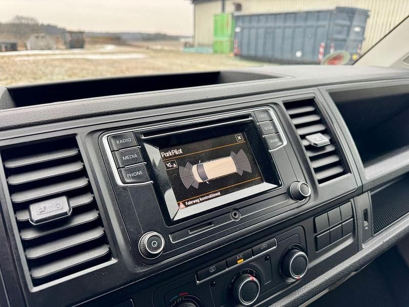 Gebraucht VW Transporter 140 PS (102 kW) 2017 Weiß Van