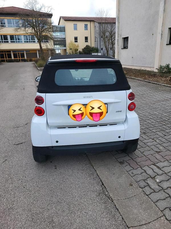 Gebraucht Smart ForTwo Cabrio 71 PS (52 kW) 2010 Weiß Cabrio