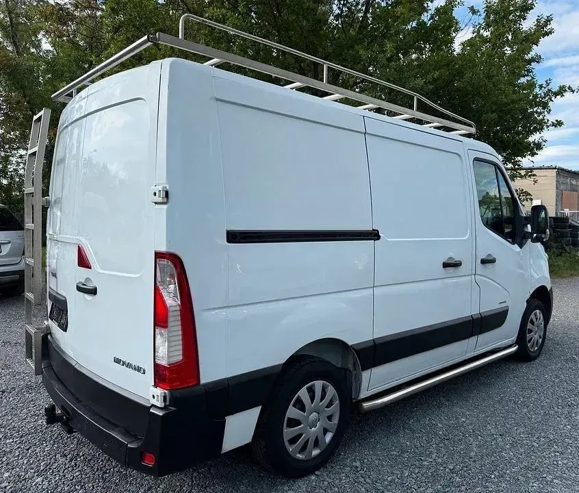 Używany Opel Movano 130 KM (95 kW) 2011 Biały Minivan