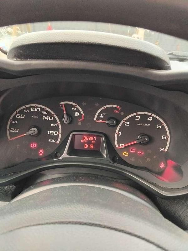 Second-hand Ford Ka 69 CP (50 kW) 2011 Albastru Berlinǎ