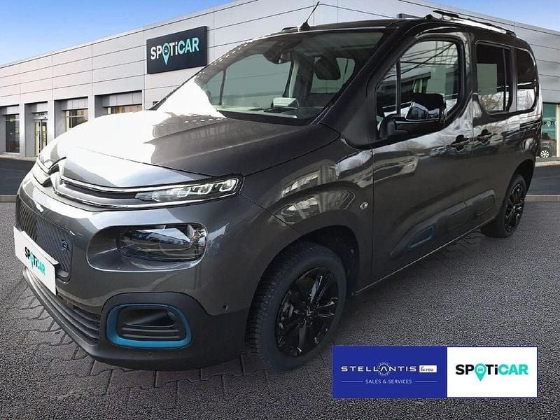 Grau Gebraucht 2023 Citroën e-Berlingo Shine Van / Kleinbus | 25.890 € (Fairer Preis) - Bild 1/4