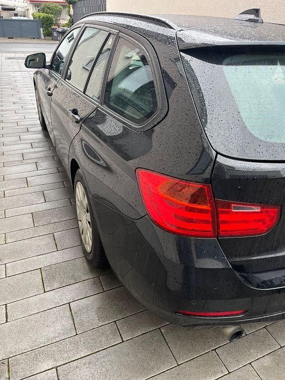 Gebraucht BMW 316 136 PS (100 kW) 2014 Schwarz Kombi