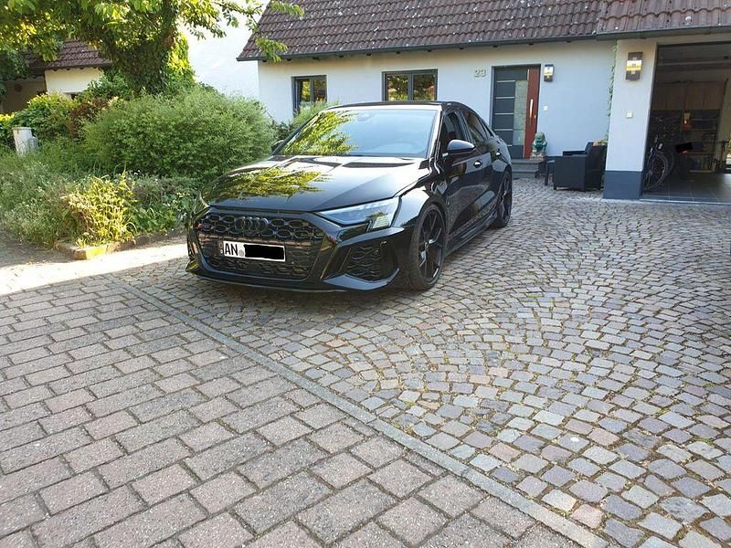 Gebraucht Audi RS3 Sport 400 PS (294 kW) 2022 Schwarz Limousine