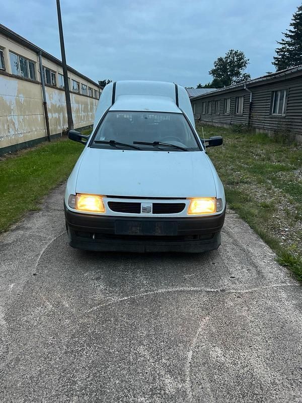 Gebraucht 2000 Seat Inca Van | 200 € - Bild 1/4