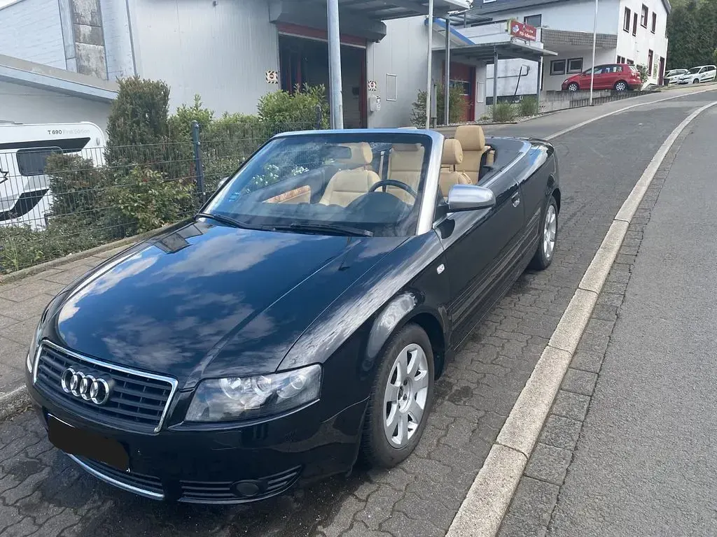 Occasion Audi A4 Cabriolet 163 ch (119 kW) 2004 Noir Cabriolet