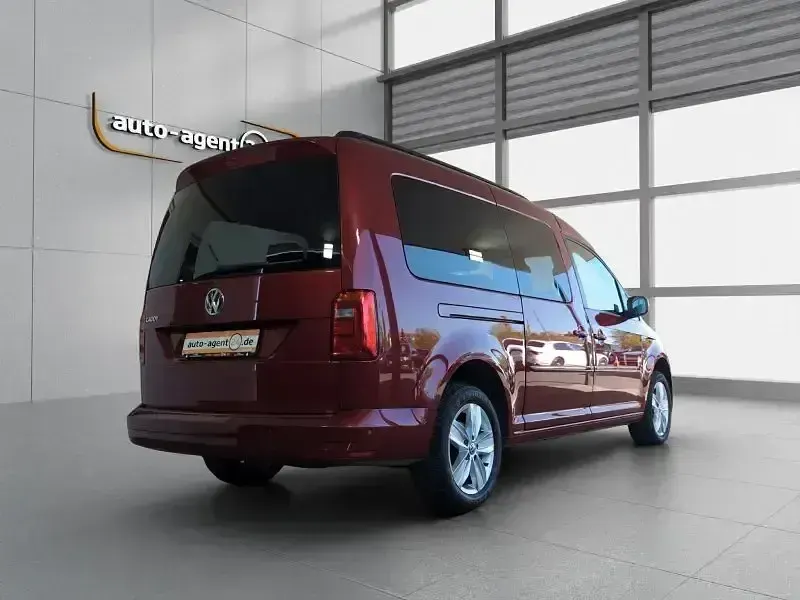 Gebraucht VW Caddy Maxi Comfortline 125 PS (91 kW) 2018 Fortanarot metallic Van / Kleinbus